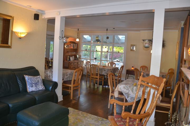 Hotel Interior 4 of 67