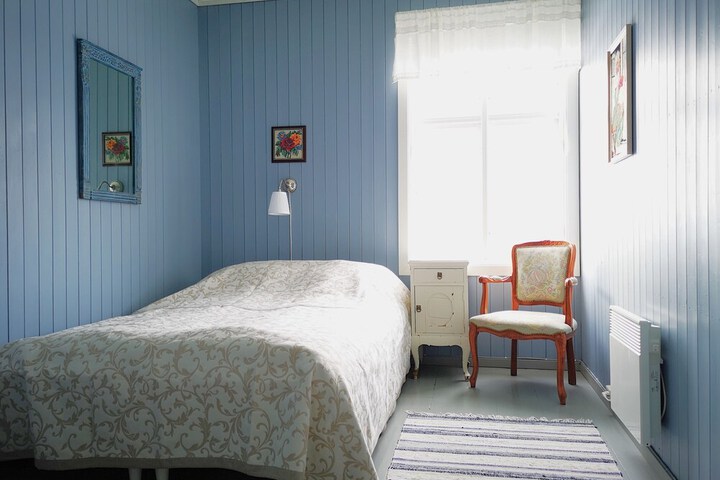 Room 14 of 42