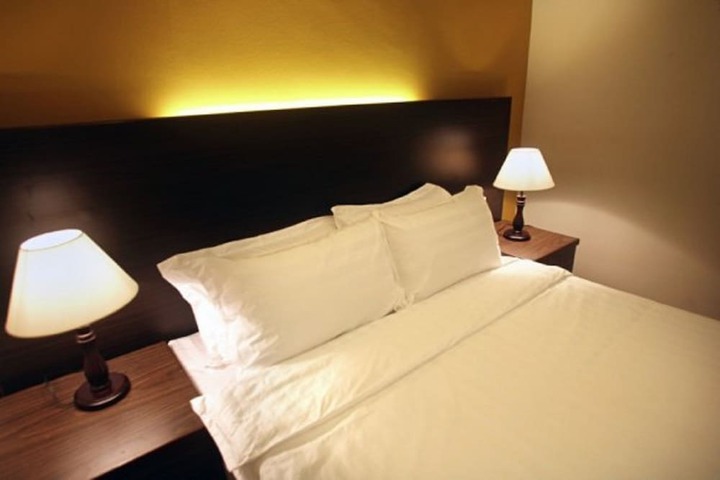 Room 26 of 39