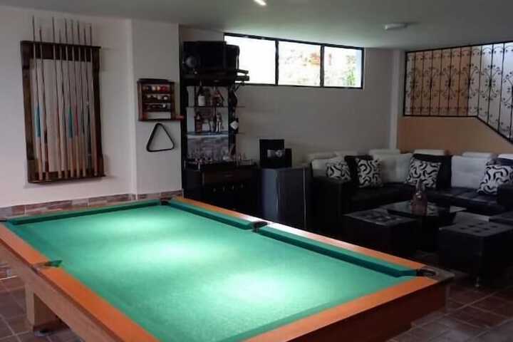 Room 33 of 45