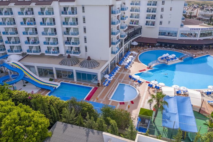 Pool 42 of 172