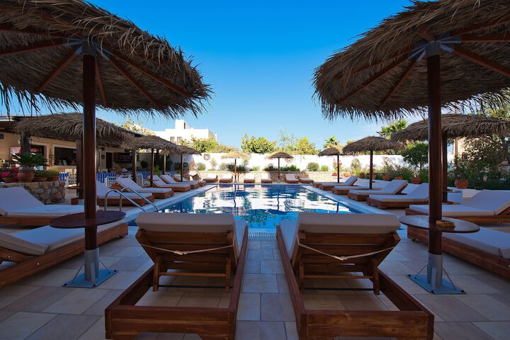 Pool 49 of 73