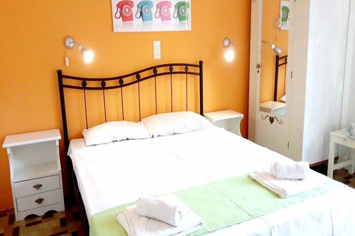 Room 17 of 72