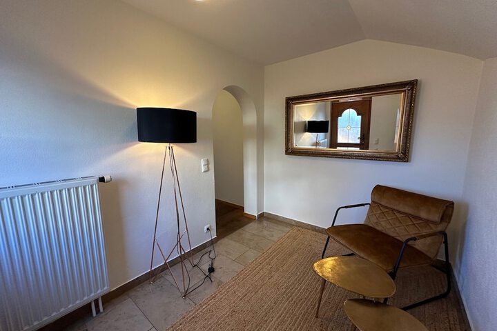 Room 61 of 221