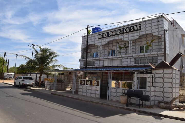Hotel berges du Sine