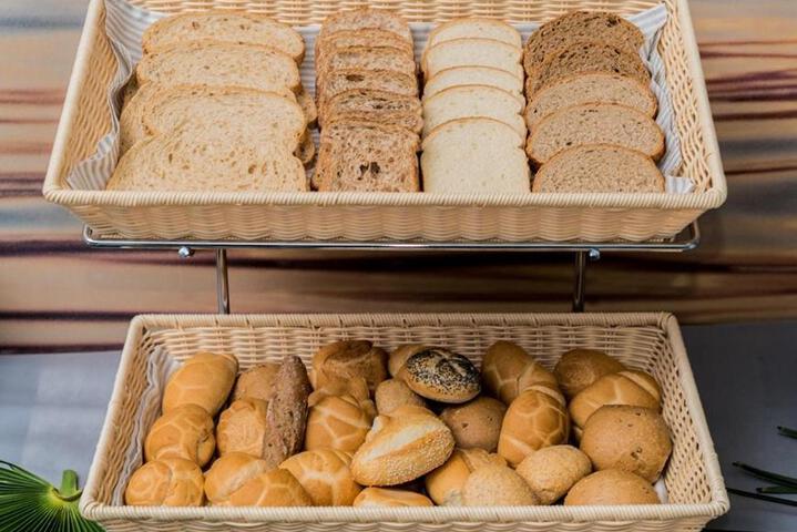 General 47 of 50