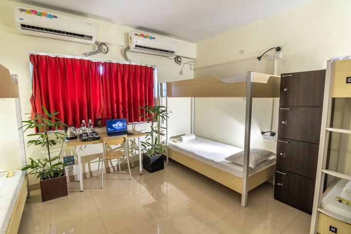 Room 28 of 88