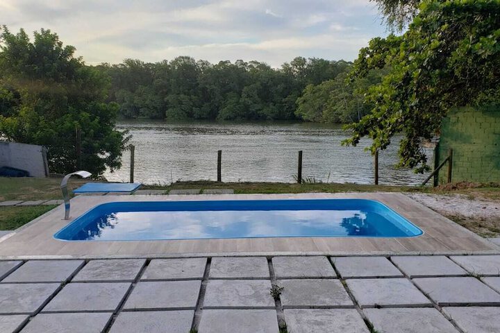 Pool 9 of 21