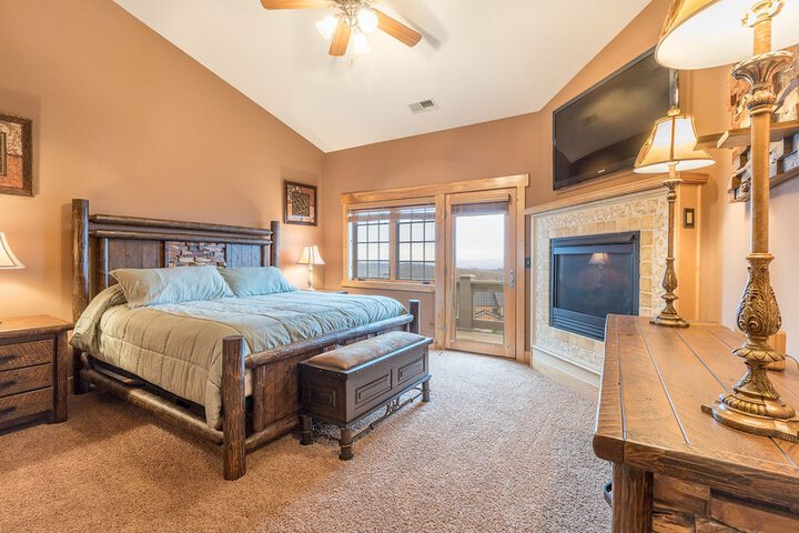 1 Bedroom Mountain Deluxe Villa King Bed Sofa (37 of 108)