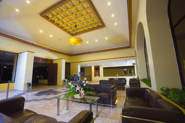 Lobby Photos