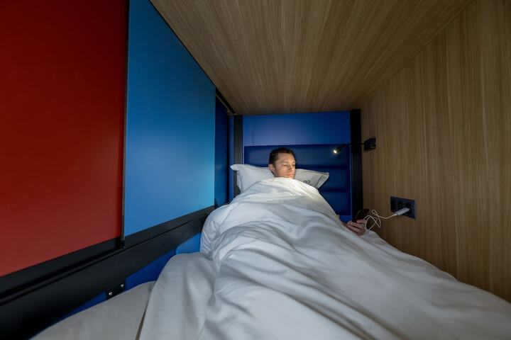 Room 5 of 37