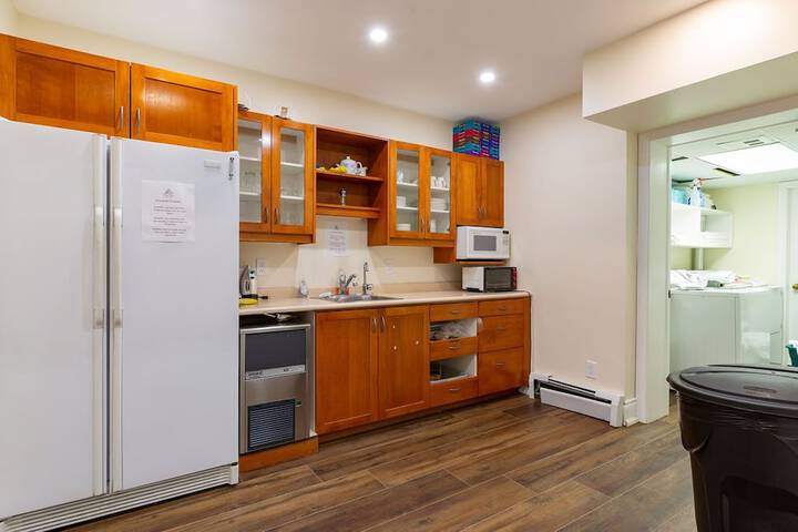 Shared kitchen facilities