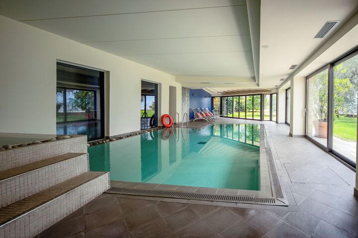Hotel with Pool