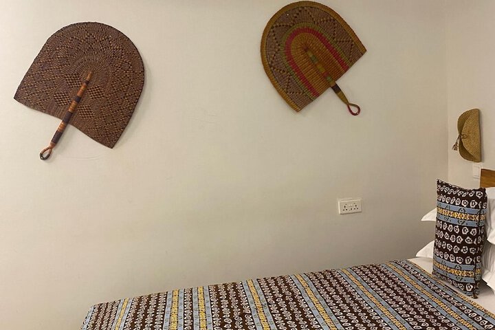 Room 53 of 151
