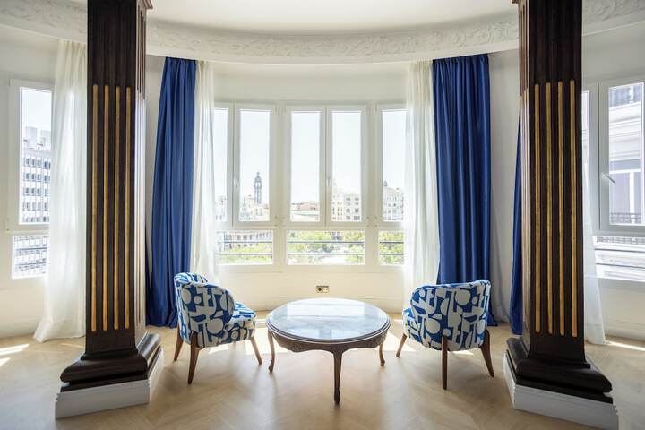 Room 21 of 52