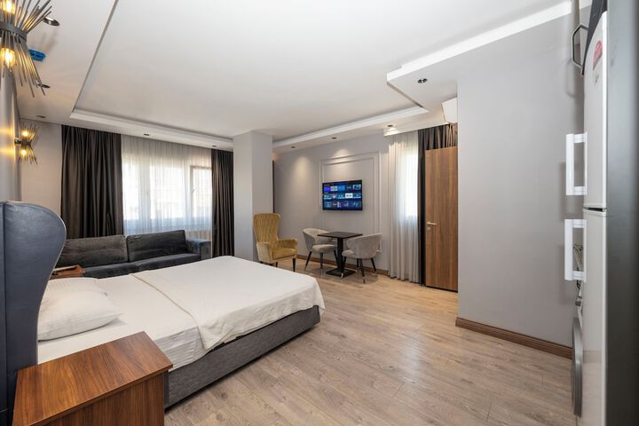 Room 9 of 58