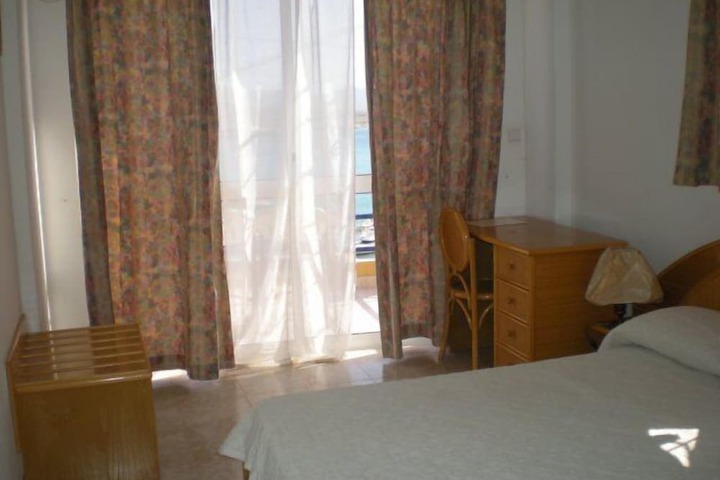 Room 21 of 50