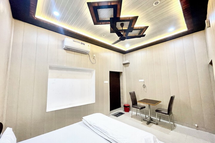 Room 7 of 39