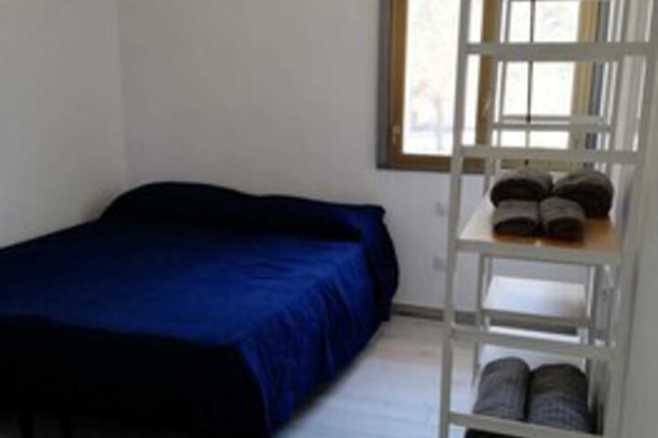 Room 34 of 35