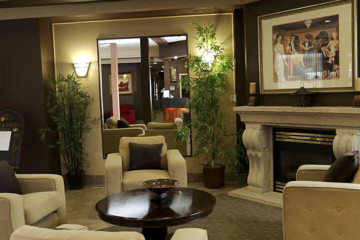 Hotel Interior 7 of 28