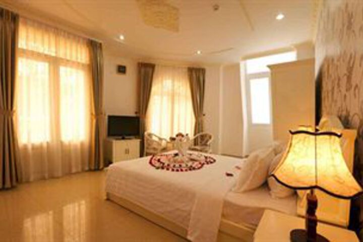 Room 15 of 55