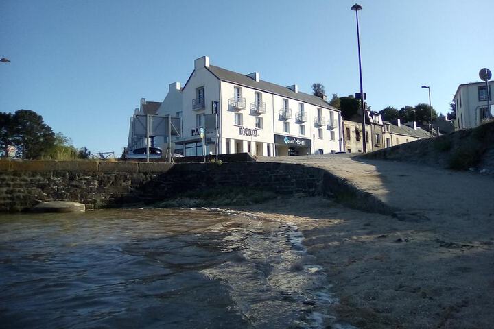 Hotel 56 of 62