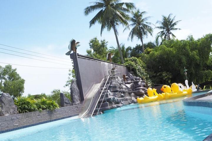 River Nature Hotel