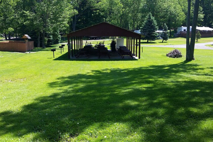 BBQ/picnic area