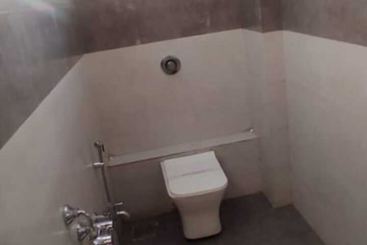 Room 13 of 14