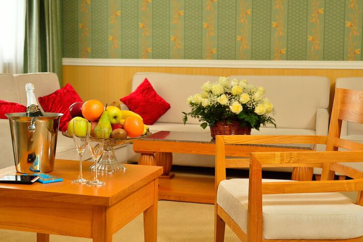 Room 15 of 23