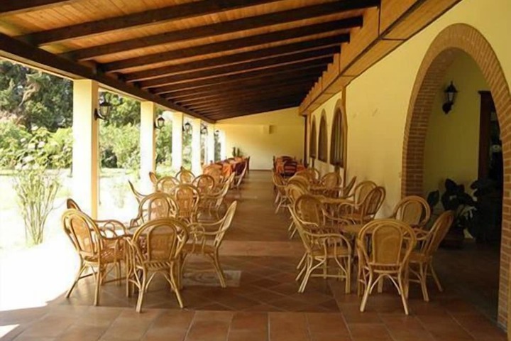 Terrace/Patio 26 of 32
