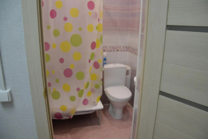 Room 7 of 14