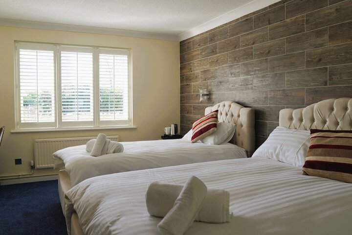 Room 14 of 30
