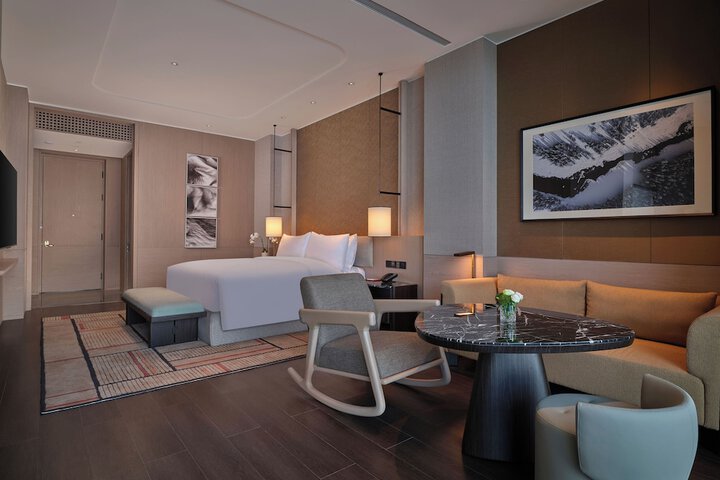 Room 16 of 71