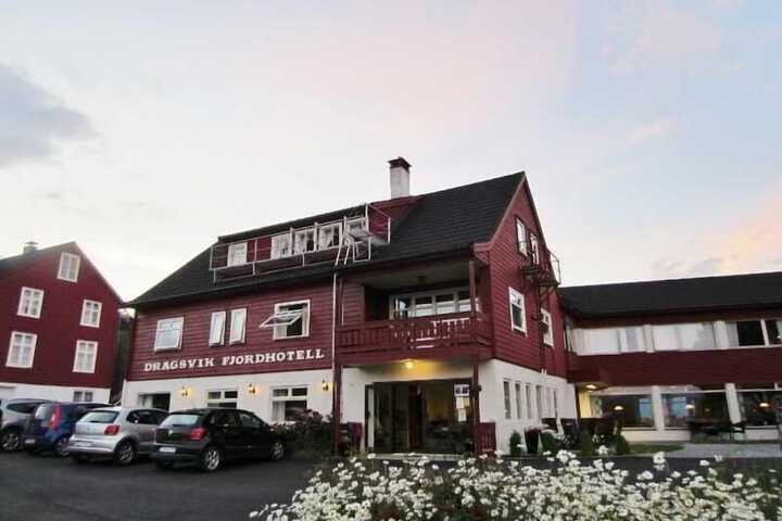 Hotel 52 of 57