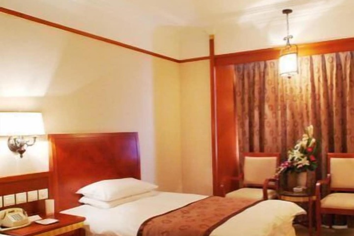Room 27 of 78