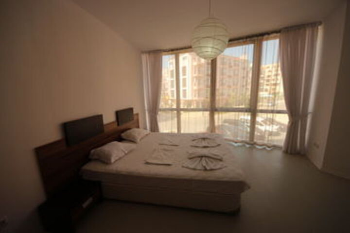 Room 64 of 153