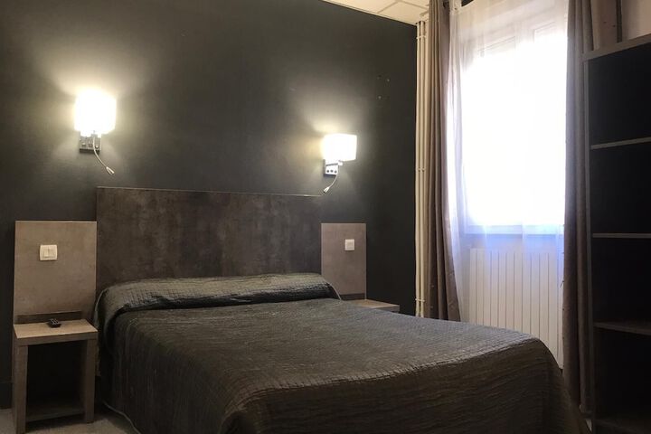 Room 19 of 40