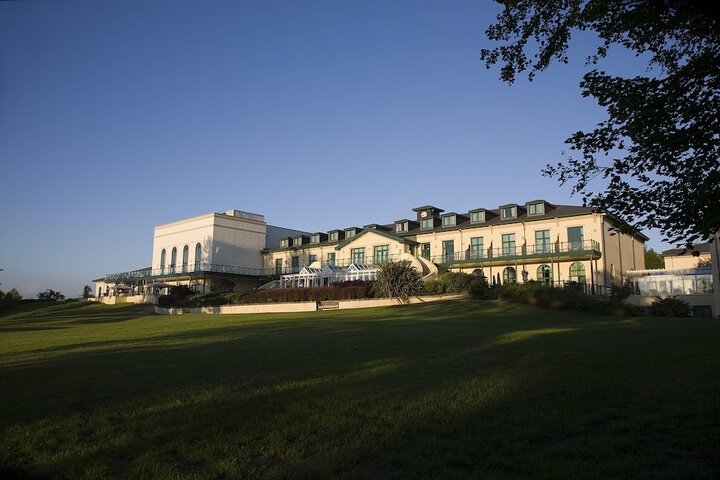 Hotel 122 of 122