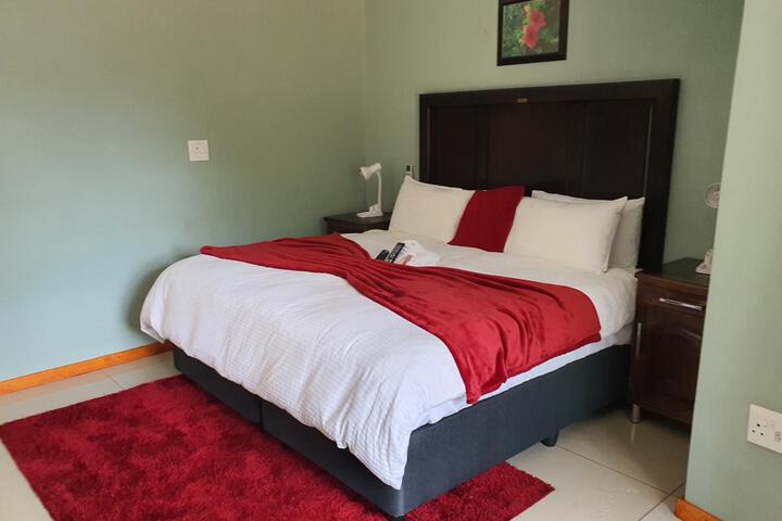 Room 3 of 15