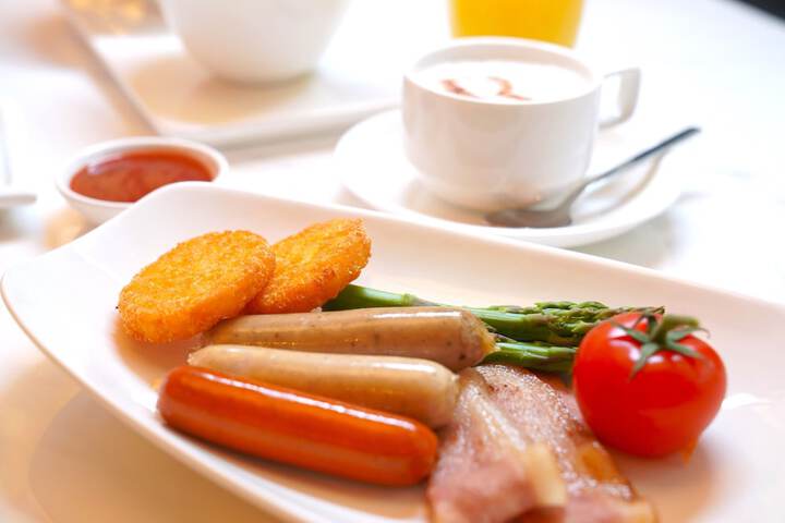 Breakfast/Coffee Service 72 of 128