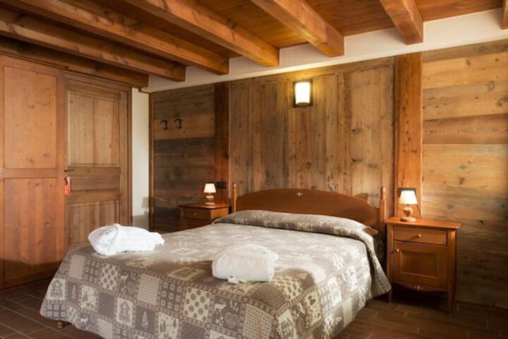 Room 8 of 41