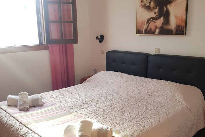 Room 11 of 26