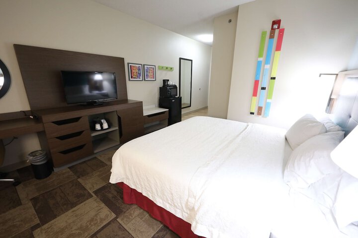 Room 30 of 89