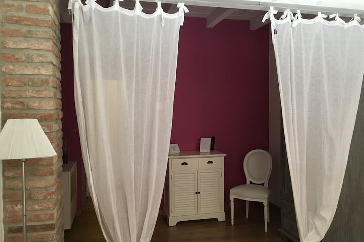 Room 13 of 44