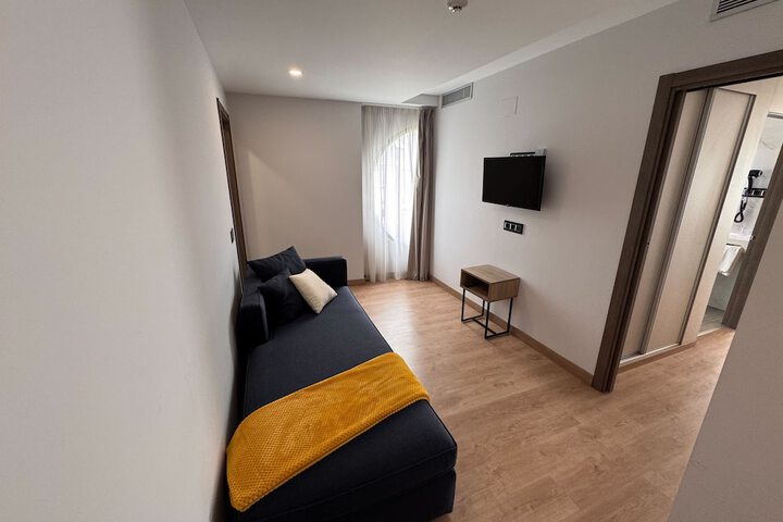 Room 11 of 57