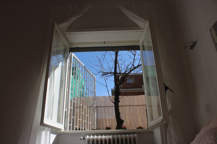 Room 30 of 40