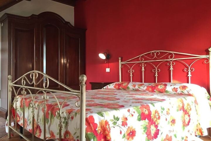 Room 8 of 26