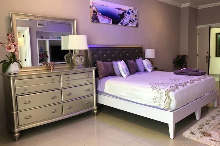 Room 45 of 117