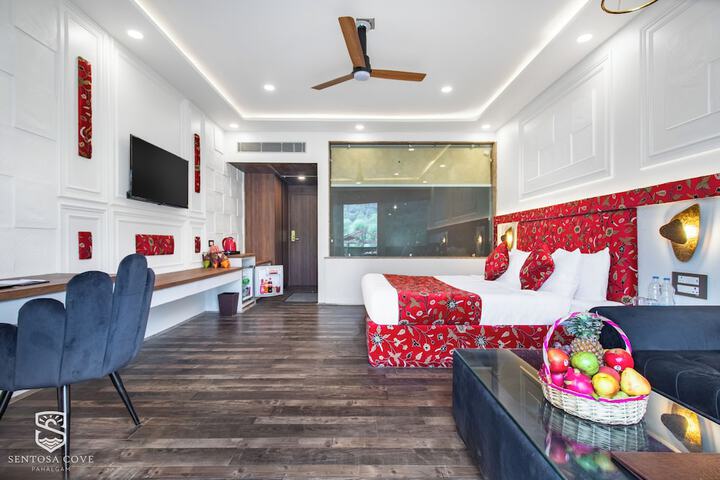 Room 8 of 20